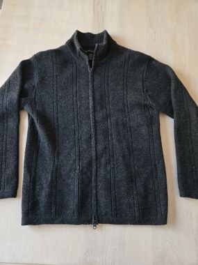 Wayne Gretzky 100% Merino Wool Full-Zip Ribbed Sweater Jacket in Charcoal
